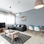 Penthouse In The Center Szaloniki